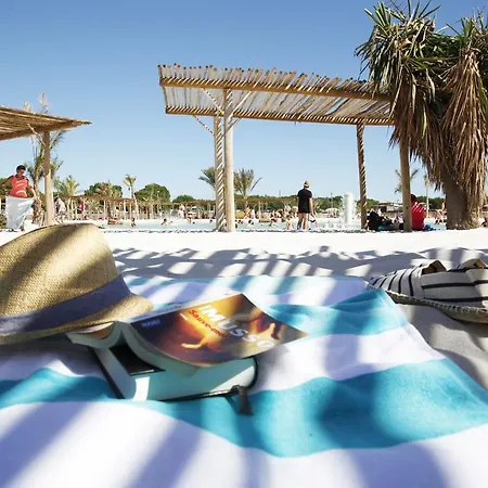 Village Club Domaine De L'espagnac Campingplatz Agde
