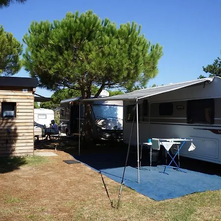 Campingplatz Village Club Domaine De L'espagnac